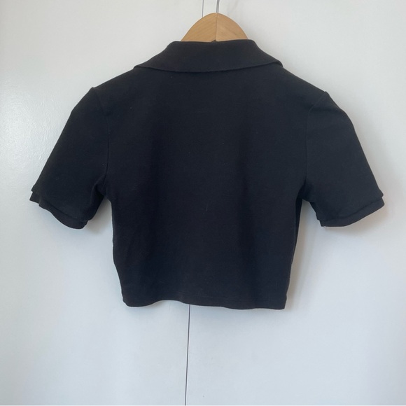 Sunday Best Crop Black button up T shirt - Picture 2 of 2
